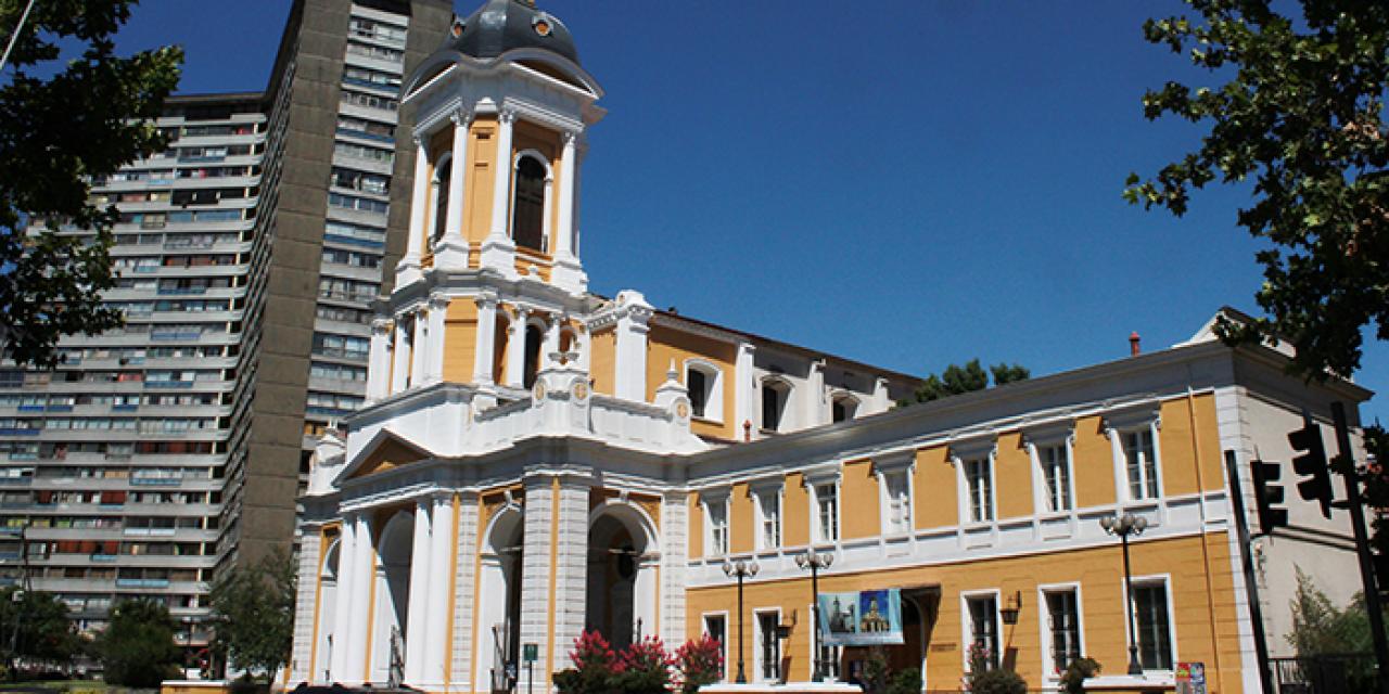 Iglesia de la Divina Providencia - Santiago de Chile