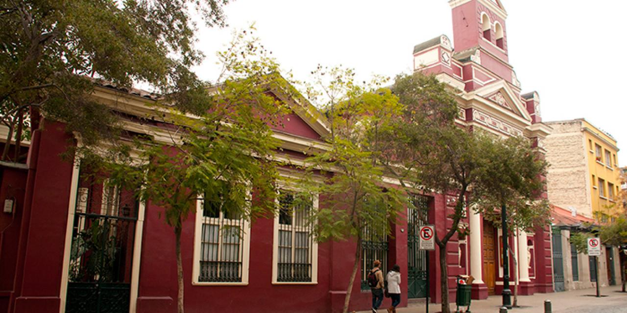 Parroquia VeraCruz - Santiago de Chile